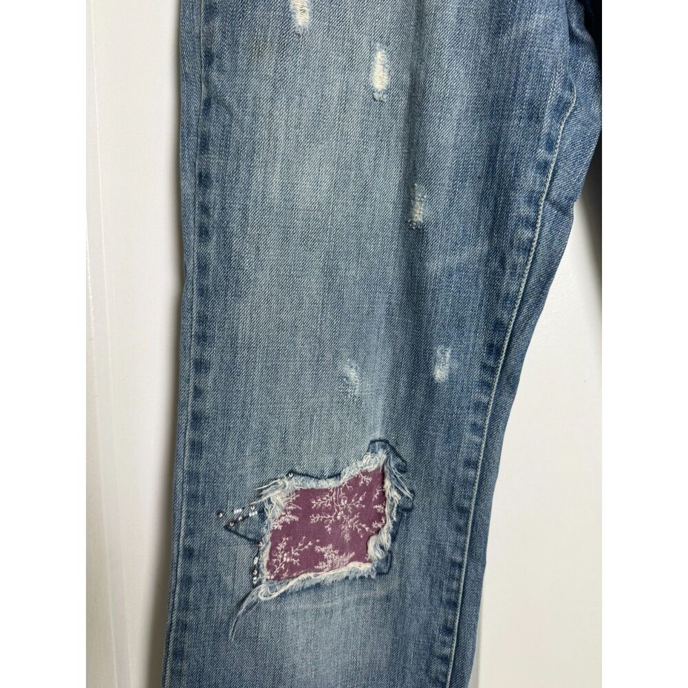Old Navy Women's Size 6 Patchwork Low Rise Bootcut Jeans Distressed Y2K Denim - Picture 9 of 11